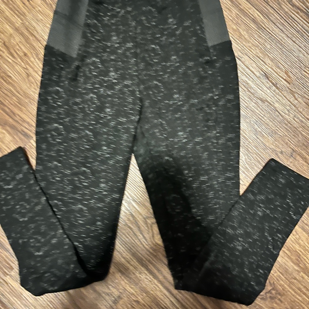 🆕 BACCINI size M stretchy pants w/ elastic on either side of the waist bl/grey